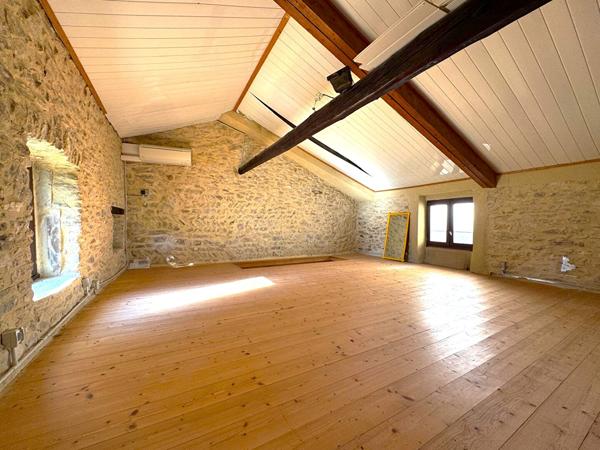 Immeuble 10 pièces 274 m2