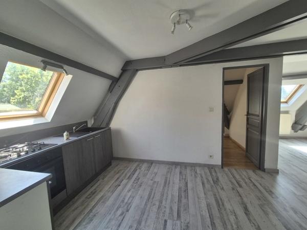 Appartement à louer 435 € CC Montluçon 2 p 40 m² DPE E
