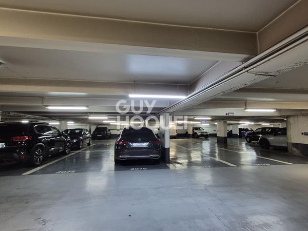 PARKING BOURSE - PARIS 02