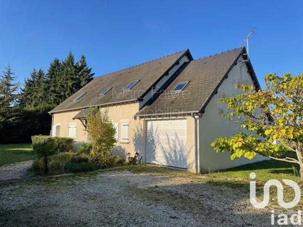 Maison 8 pièces de 154 m² à Mont-près-Chambord (41250)