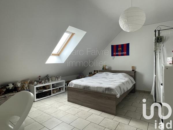 Maison 8 pièces de 154 m² à Mont-près-Chambord (41250)