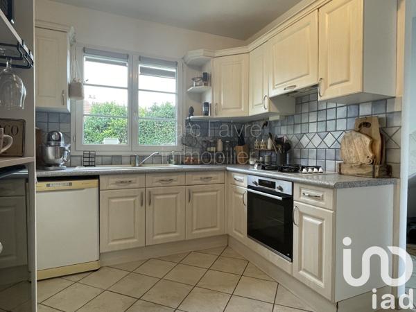 Maison 8 pièces de 154 m² à Mont-près-Chambord (41250)