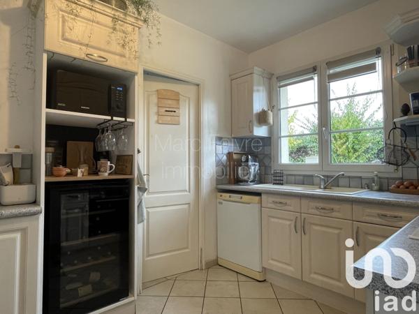 Maison 8 pièces de 154 m² à Mont-près-Chambord (41250)