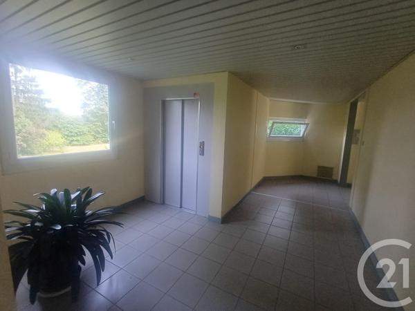 Appartement F3 à vendre  3 pièces - 74,03 m2 BOURG EN BRESSE - 01
