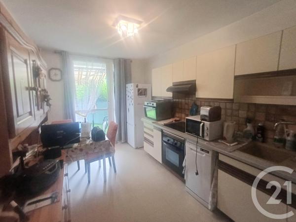 Appartement F3 à vendre  3 pièces - 74,03 m2 BOURG EN BRESSE - 01