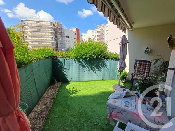 Appartement F3 à vendre  3 pièces - 74,03 m2 BOURG EN BRESSE - 01