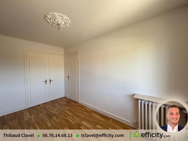 Maison
         5 pièces
        - 124 m² 189 000 € *