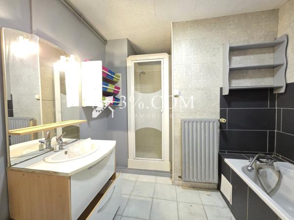 Maison 6 pièce(s) 4 chambre(s) 138 m²
