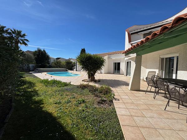 VILLA 6 pièces avec Garage