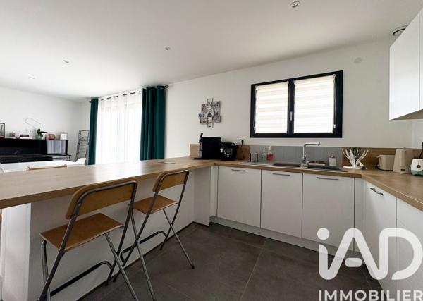 Maison à vendre 6 pièces 138 m² Buchères