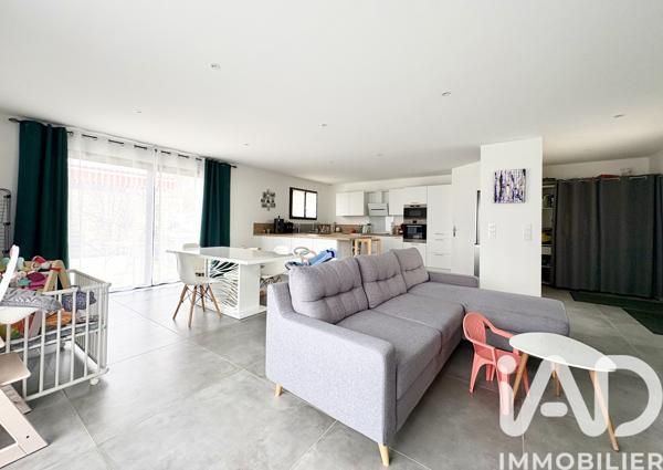 Maison à vendre 6 pièces 138 m² Buchères