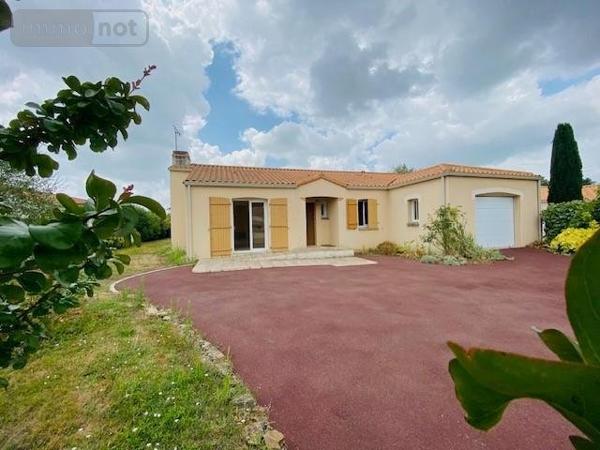 Maison à vendre à Saint-Philbert-de-Grand-Lieu en Loire-Atlantique (44310), ref : 44039-1774