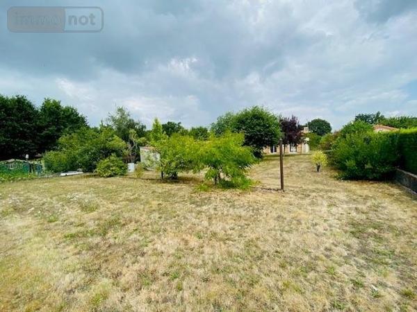 Maison à vendre à Saint-Philbert-de-Grand-Lieu en Loire-Atlantique (44310), ref : 44039-1774