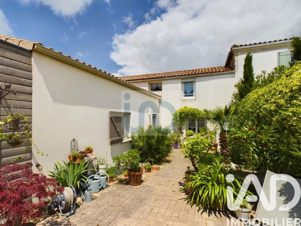 Maison à vendre 6 pièces 152 m² Marsilly