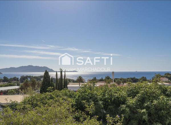 VILLA T4 AVEC STUDIO, JARDIN ET BELLE VUE MER