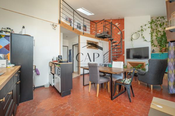 Beau type 2/3 MEZZANINE éco-rénové