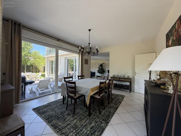 Maison à vendre à Gueux dans la Marne (51390), ref : 51066-1979