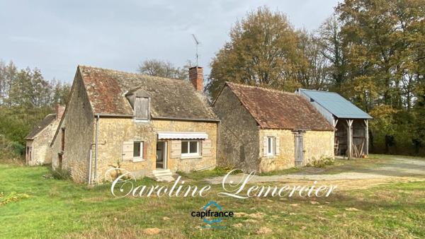 Maison à vendre 4 pièces proche de CONNERRE (72)FERMETTE en campagne isolée de 60 m² habitables 2 chambres avec un potentiel evolutif sur dependances, 1 hectare de terrain avec ruisseau