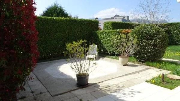 Maison contemporaine 6 pièces – 156 m² habitables – Terrain de 801 m²