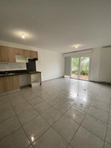Location Appartement à LE TAILLAN MEDOC