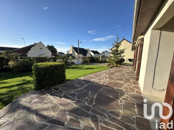 Maison 4 pièces de 90 m² à Saint-Pair-sur-Mer (50380)
