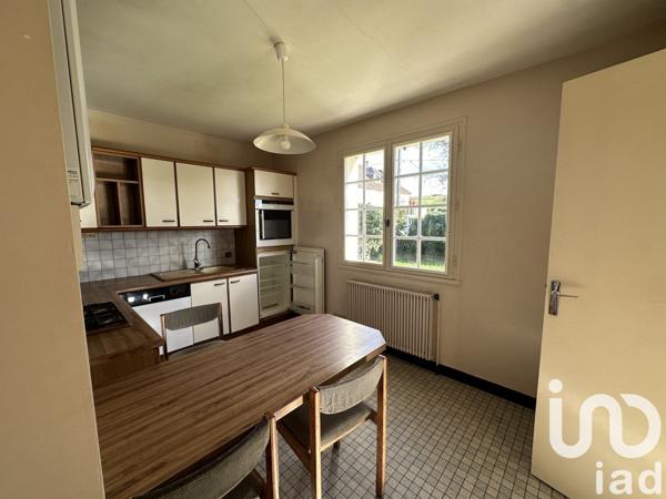 Maison 4 pièces de 90 m² à Saint-Pair-sur-Mer (50380)