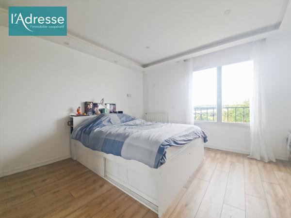 Maison Meulan En Yvelines 263 m², sous sol total, 1500 m² de parcelle