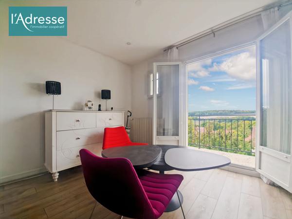 Maison Meulan En Yvelines 263 m², sous sol total, 1500 m² de parcelle