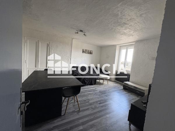 Location Appartement meublé 2 pièces 41.38 m² - 25 AVENUE CARNOT Ales 30100