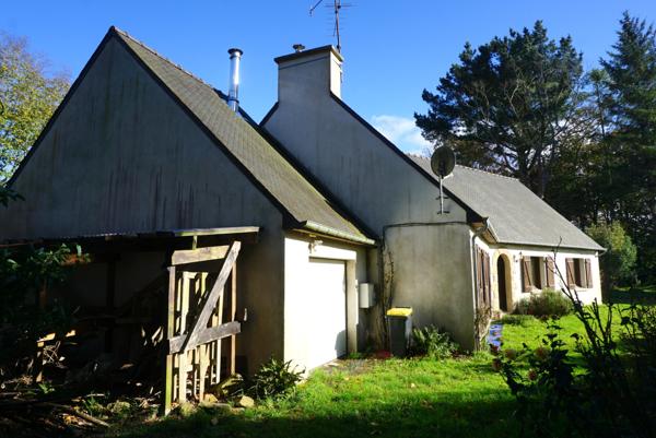 Plouha (22580) Maison de plain-pied sur grand terrain arboré à Plouha