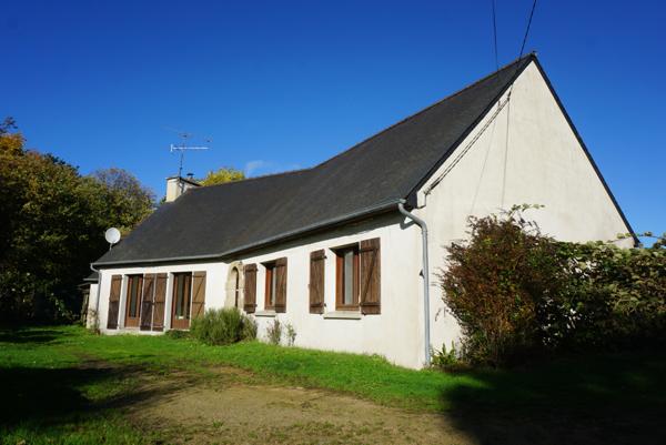 Plouha (22580) Maison de plain-pied sur grand terrain arboré à Plouha