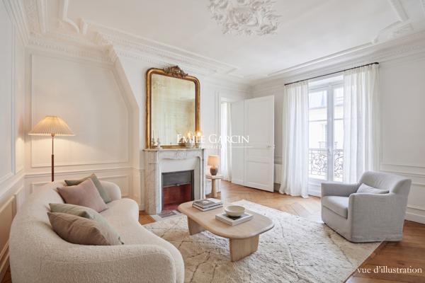 A vendre - appartement - 66 m² -  Paris - 75007 - Carré des Antiquaires