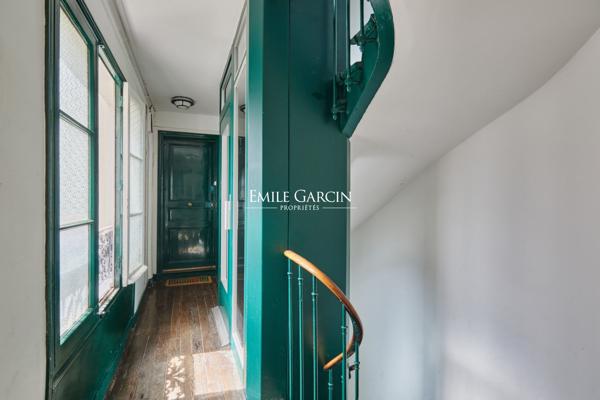 A vendre - appartement - 66 m² -  Paris - 75007 - Carré des Antiquaires