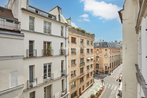 A vendre - appartement - 66 m² -  Paris - 75007 - Carré des Antiquaires