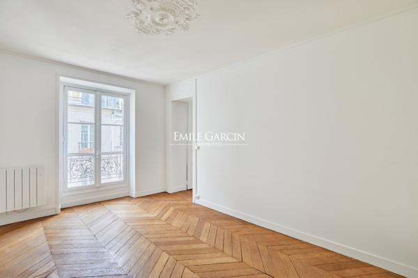 A vendre - appartement - 66 m² -  Paris - 75007 - Carré des Antiquaires
