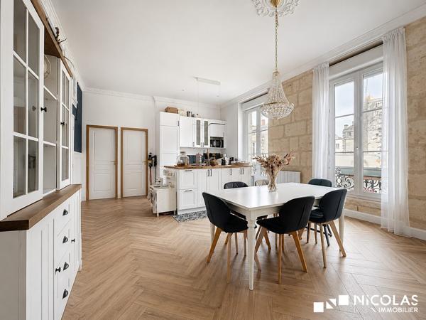 Appartement T3 rénové avec cachet – Jardin Public / Chartrons