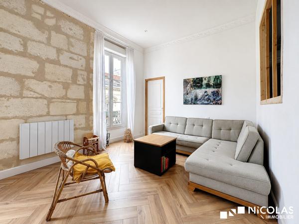 Appartement T3 rénové avec cachet – Jardin Public / Chartrons
