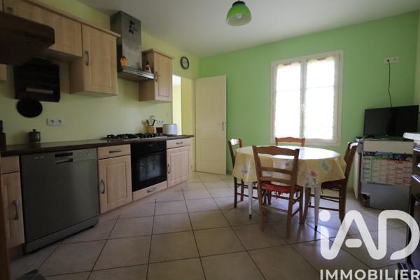 Maison à vendre 5 pièces 137 m² Chizé