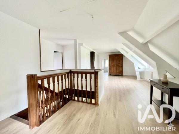 Maison à vendre 8 pièces 163,59 m² Moissy-Cramayel