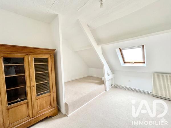 Maison à vendre 8 pièces 163,59 m² Moissy-Cramayel