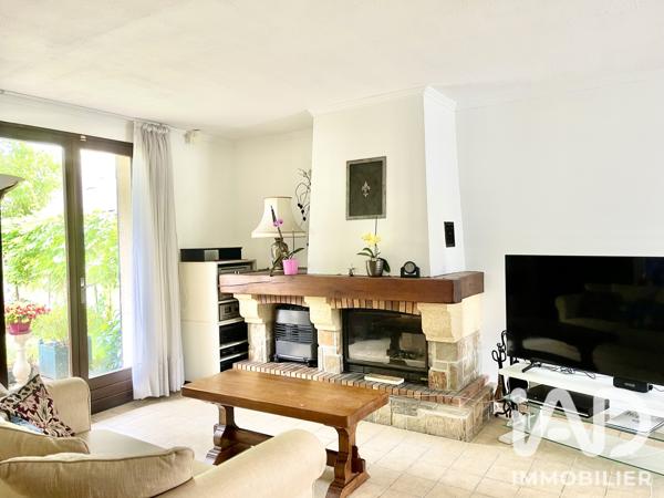 Maison à vendre 8 pièces 163,59 m² Moissy-Cramayel