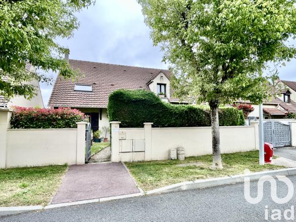 Maison à vendre 8 pièces 163,59 m² Moissy-Cramayel
