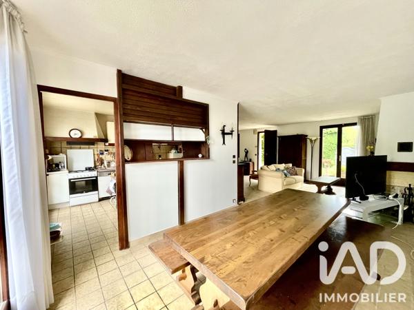 Maison à vendre 8 pièces 163,59 m² Moissy-Cramayel