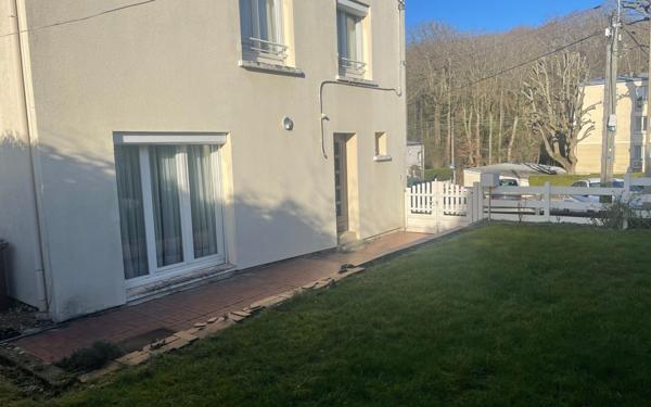 Maison à vendre    4 pièces • 75,09 m2 Viroflay