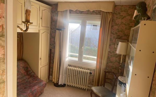 Maison à vendre    4 pièces • 75,09 m2 Viroflay