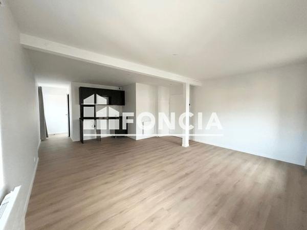 Location Studio 35.21 m² - 8 RUE LEDRU ROLLIN Agen 47000