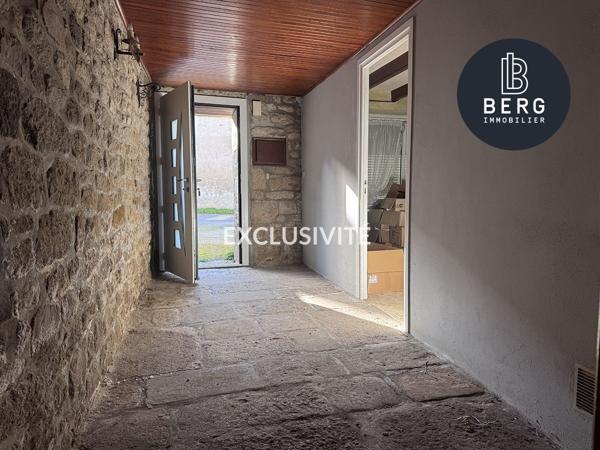 EXCLUSIVITE PLOUHARNEL – Bâtisse à rénover au cœur du bourg