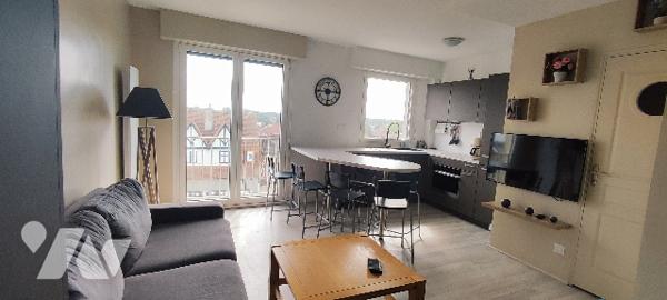 T2/T2-cabine de 40,14m² en étage élevé avec cave proche MARCHE