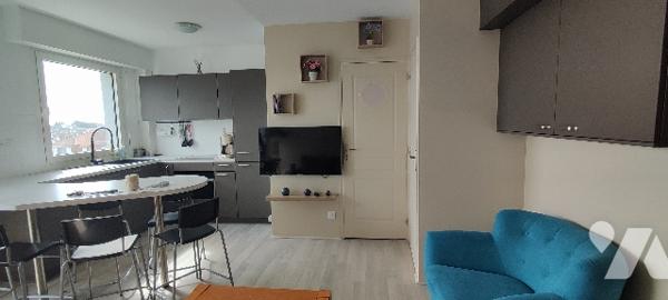 T2/T2-cabine de 40,14m² en étage élevé avec cave proche MARCHE