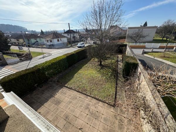 MAISON  CHARME  146 M² GARAGE SUR 559 M² DE TERRAIN  HERICOURT